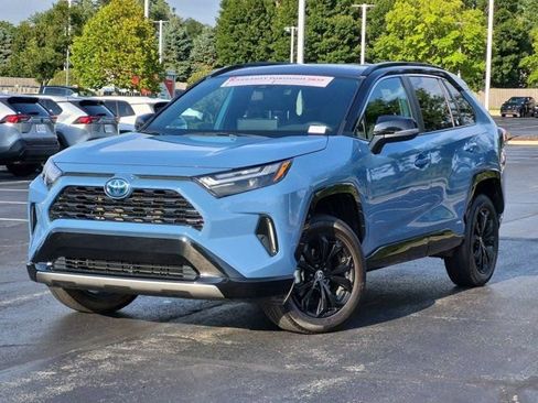 Certified 2024 Toyota RAV4 XSE w/ Weather Package AWD/4WD image 2
