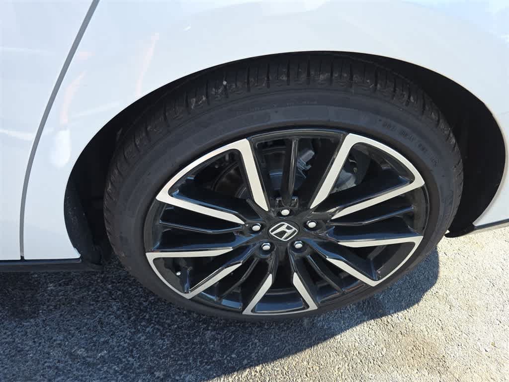 Used 2026 Honda Accord Touring image 5