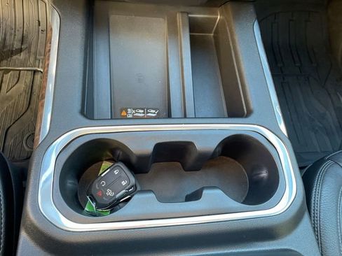 Used 2022 GMC Sierra 2500 Denali w/ Denali Ultimate Package image 35