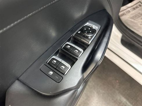 Used 2021 Kia K5 LXS image 31