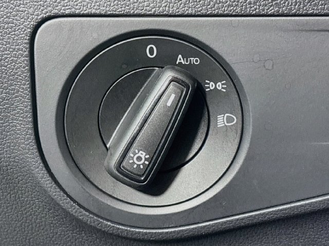 Certified 2024 Volkswagen Tiguan S AWD/4WD image 11
