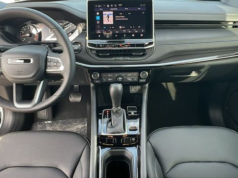 New 2026 Jeep Compass Limited image 26