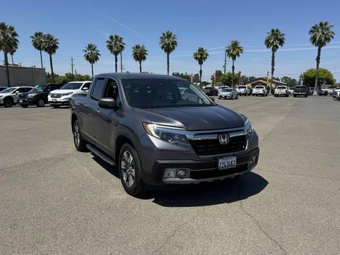 Used 2018 Honda Ridgeline RTL-E image 3