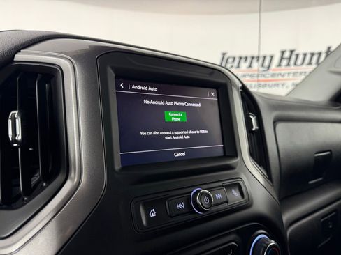 Used 2025 Chevrolet Silverado 1500 Custom Trail Boss AWD/4WD image 21