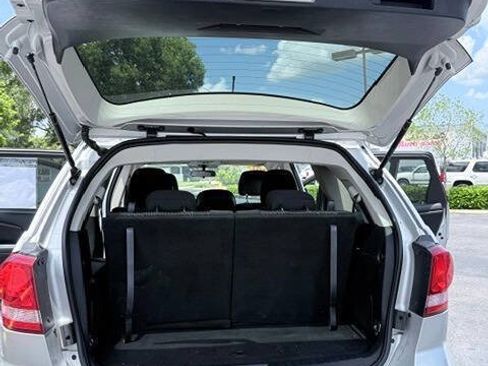 Used 2012 Dodge Journey SXT w/ Flexible Seating Group FWD image 16