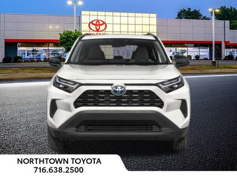New 2025 Toyota RAV4 LE image 5
