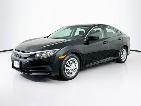 Used 2018 Honda Civic LX image 3