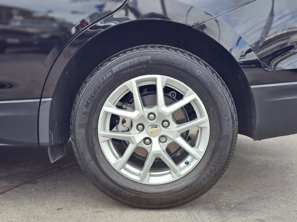 Used 2024 Chevrolet Equinox LS FWD image 15