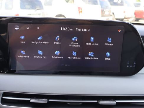 Used 2025 Hyundai Palisade SEL AWD/4WD image 11