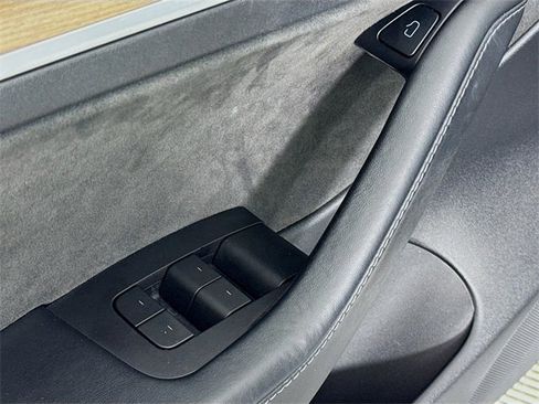 Used 2021 Tesla Model 3 Standard Range Plus image 27