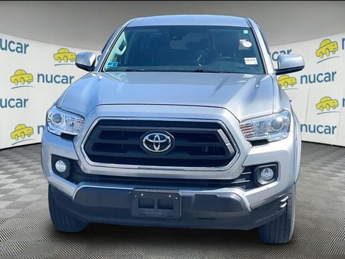 Used 2023 Toyota Tacoma SR5 AWD/4WD image 2