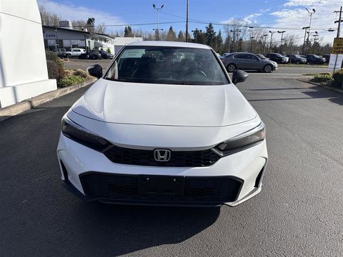Used 2025 Honda Civic Sport image 18