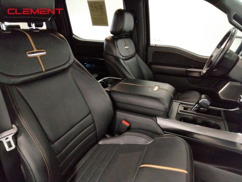 Used 2021 Ford F150 Platinum w/ FX4 Off-Road Package image 41