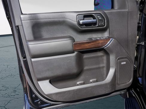 Used 2019 GMC Sierra 1500 SLT image 27