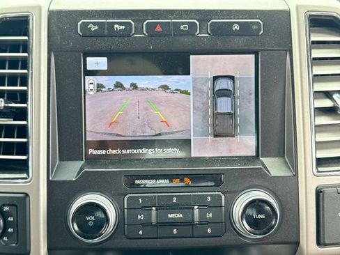 Certified 2020 Ford F150 King Ranch w/ Equipment Group 601A Luxury AWD/4WD image 17
