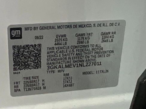 Used 2022 GMC Terrain SLE w/ Driver Convenience Package FWD image 32