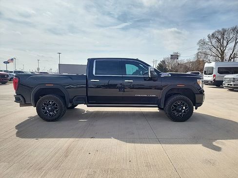 Used 2023 GMC Sierra 2500 Denali w/ Denali Black Diamond Edition image 2