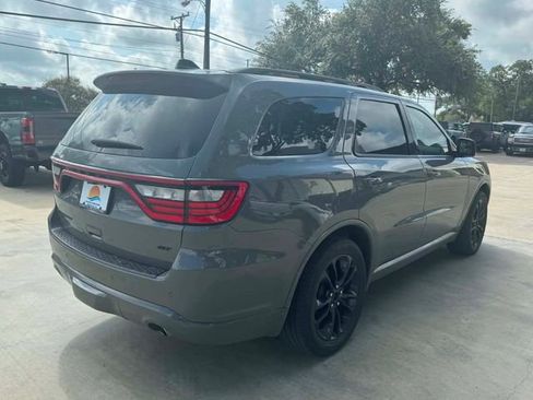 Used 2023 Dodge Durango GT RWD image 6