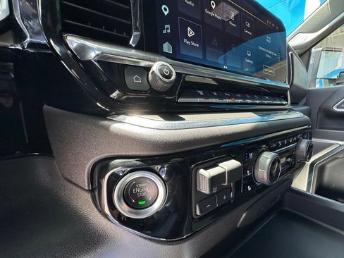 Used 2025 Chevrolet Silverado 3500 High Country w/ High Country Premium Package AWD/4WD image 40