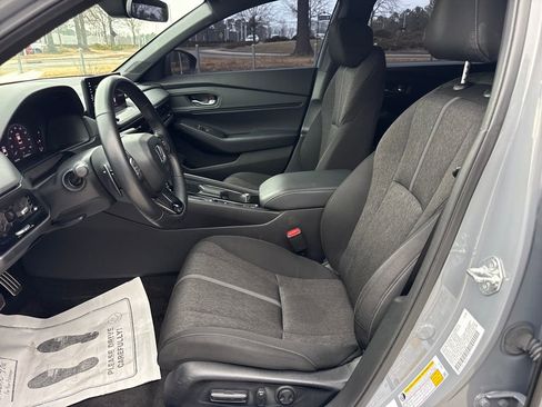 Certified 2024 Honda Accord Sport image 12