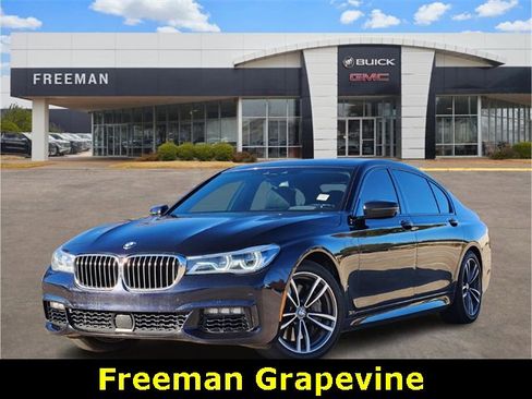 Used 2019 BMW 750i xDrive w/ Executive Package image 1