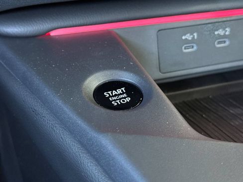 New 2026 Nissan Sentra SV w/ SV Convenience Package FWD image 18