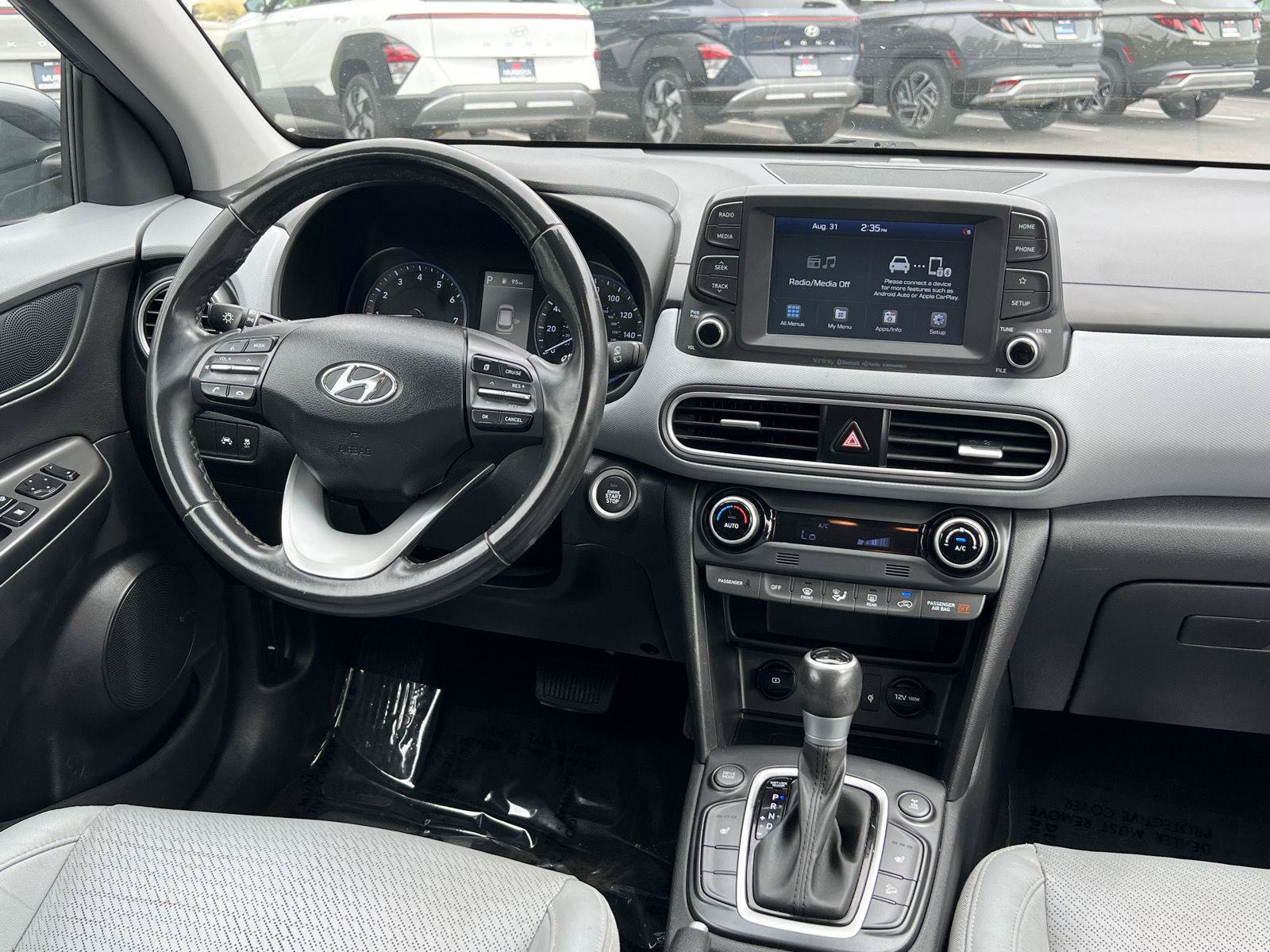 Used 2021 Hyundai Kona Limited AWD/4WD image 29