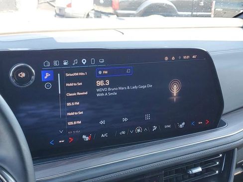 Used 2025 Chevrolet Tahoe Z71 image 13