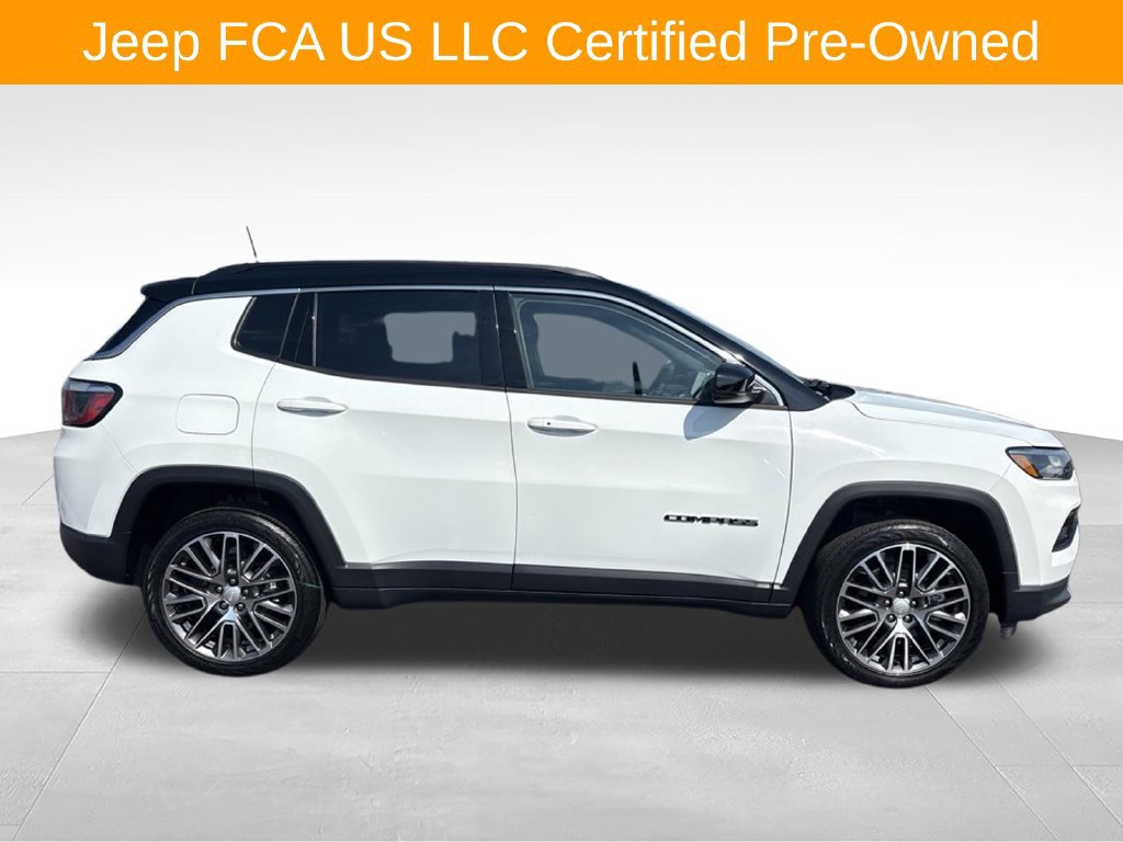 Certified 2023 Jeep Compass Limited w/ Elite Group AWD/4WD image 2