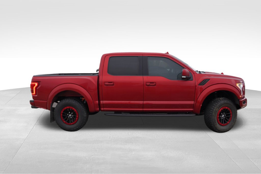 Used 2019 Ford F150 Raptor w/ Equipment Group 802A Luxury AWD/4WD image 2