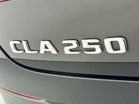 Certified 2022 Mercedes-Benz CLA 250 image 10