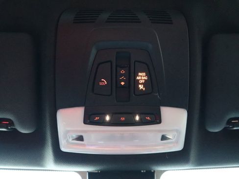 Used 2017 BMW 330i xDrive Wagon image 25