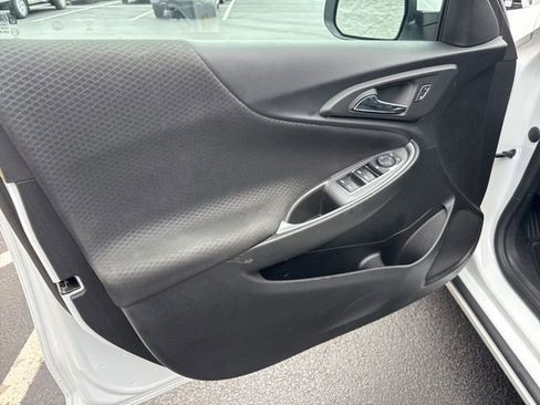 Used 2024 Chevrolet Malibu LT image 12