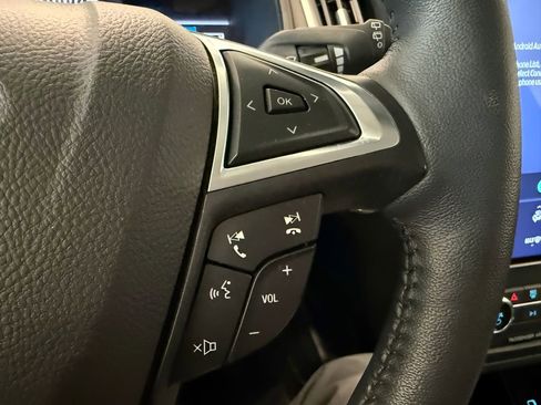Used 2024 Ford Edge SEL w/ Convenience Package AWD/4WD image 21