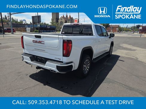 Used 2021 GMC Sierra 1500 AT4 w/ AT4 Value Package AWD/4WD image 5