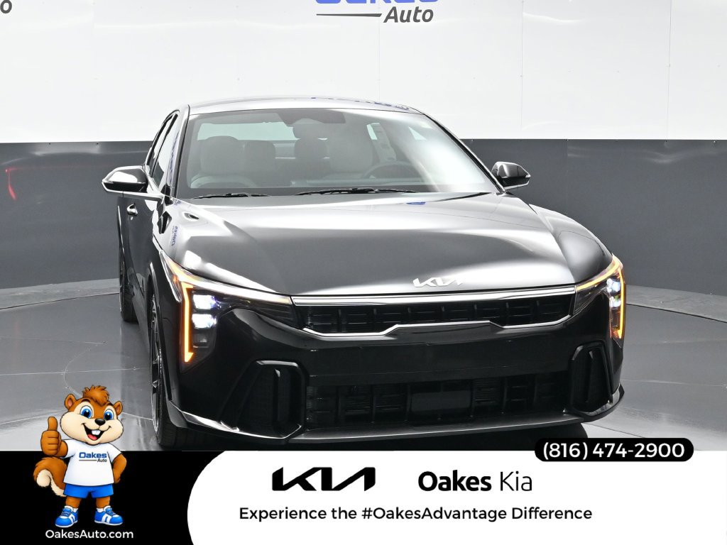 Certified 2026 Kia K4 EX w/ GT-Line Premium Package FWD image 2