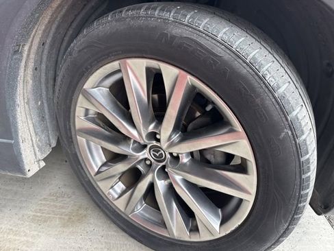 Used 2017 MAZDA CX-9 Grand Touring AWD/4WD image 4