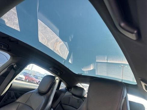 Used 2020 Porsche Taycan 4S image 43