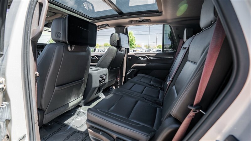 Used 2021 GMC Yukon Denali w/ Denali Ultimate Package AWD/4WD image 40