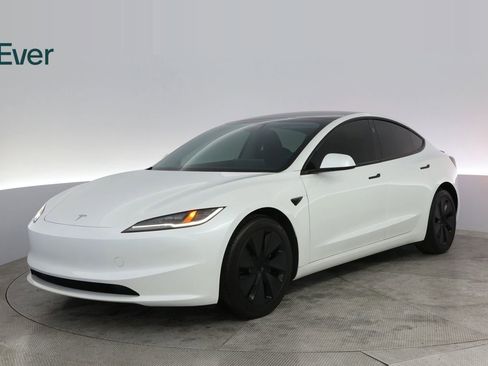 Used 2025 Tesla Model 3 Long Range AWD/4WD image 2