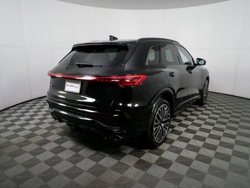 New 2026 Audi SQ5 Premium Plus image 3