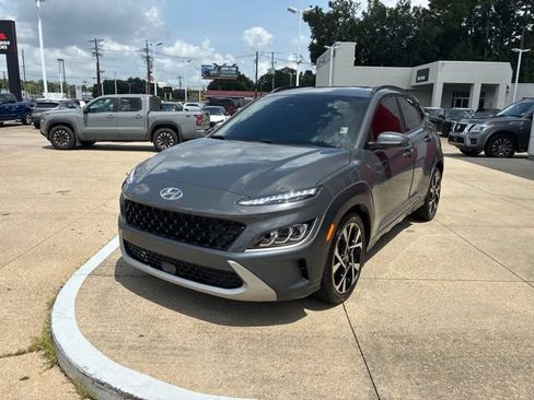 Used 2023 Hyundai Kona Limited w/ Cargo Package AWD/4WD image 3