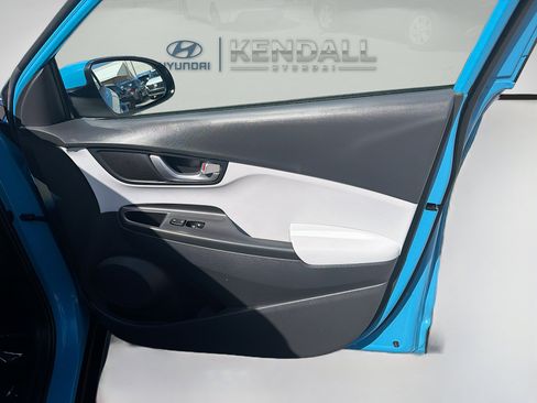 Used 2022 Hyundai Kona SEL w/ Convenience Package image 30