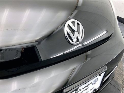 Used 2015 Volkswagen Beetle 1.8T image 28