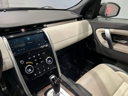 Used 2022 Land Rover Discovery Sport S R-Dynamic image 24
