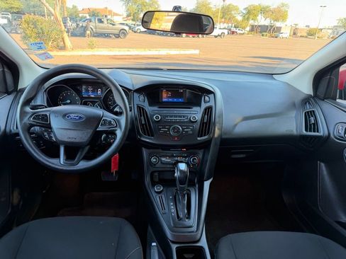 Used 2016 Ford Focus SE image 24