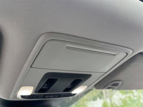 Used 2023 Honda Pilot Elite image 33