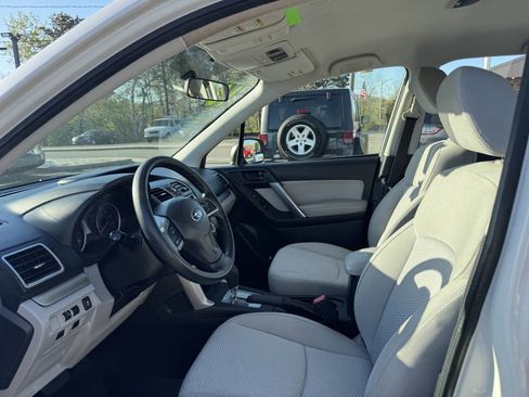 Used 2016 Subaru Forester 2.5i w/ Alloy Wheel Package AWD/4WD image 15