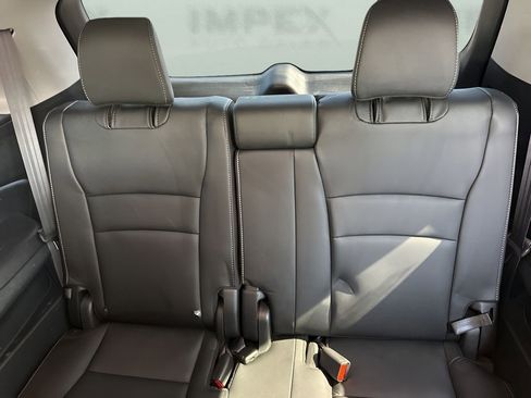 Used 2022 Honda Pilot Special Edition image 12