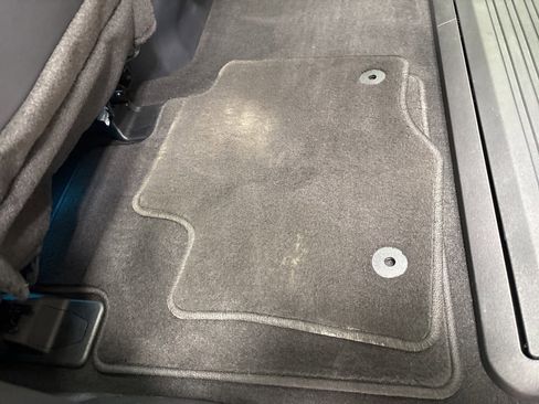 Used 2024 Ford F250 Lariat image 16